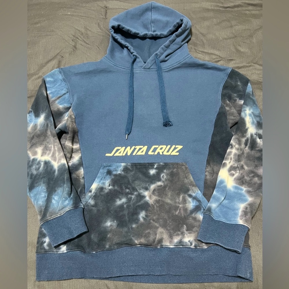 Santa Cruz Womens Medium Blue TieDye Scorpion hoodie